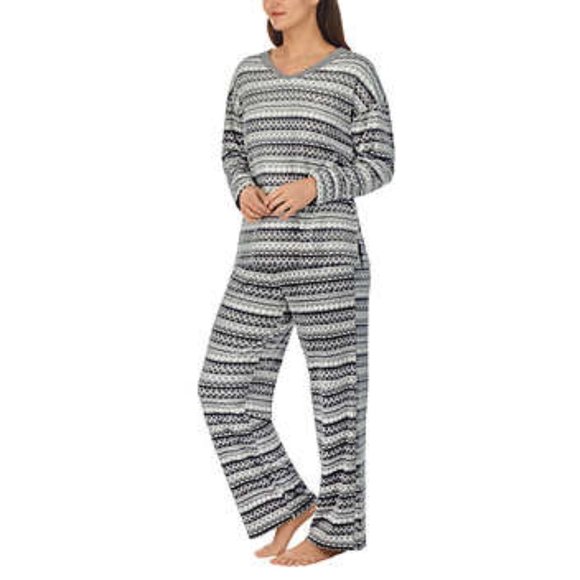 Nautica Women’s Silky Fleece PJ Set - Picture 1 of 6